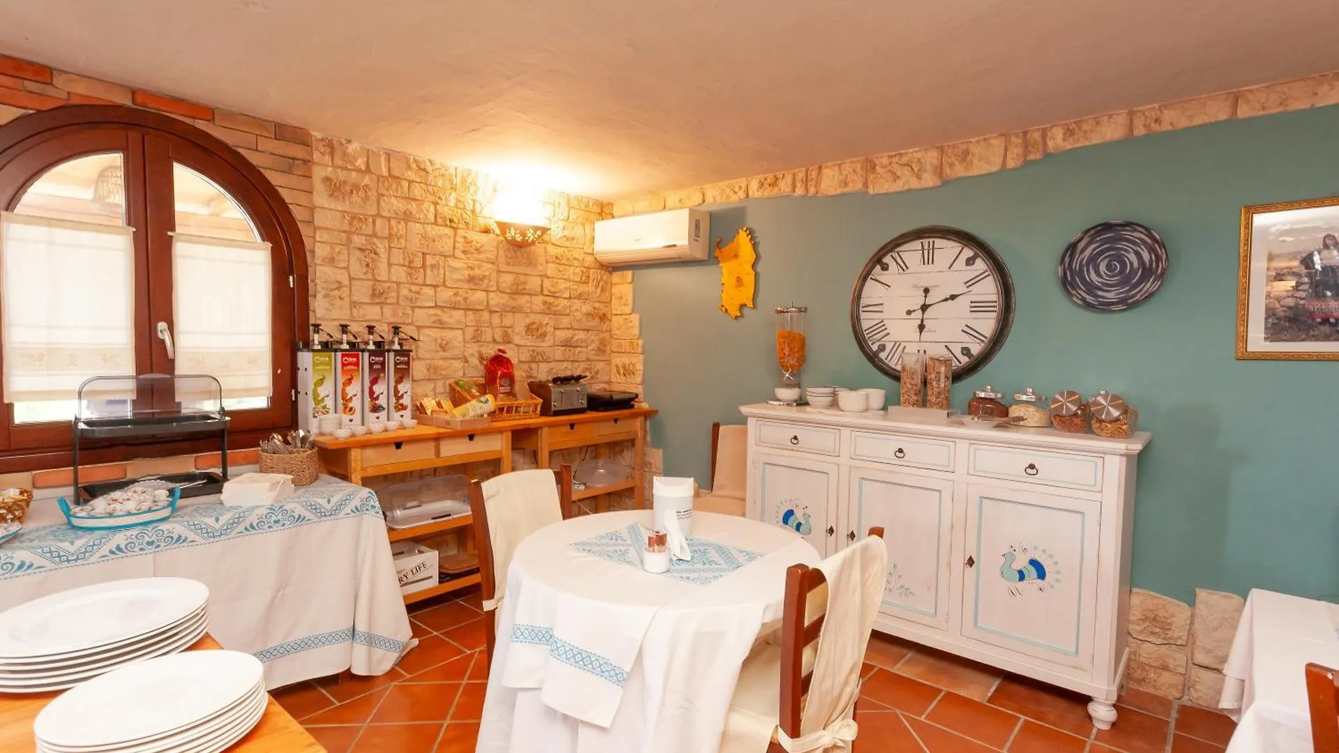 Domus Francy 0*, San Teodoro (Sardinia)