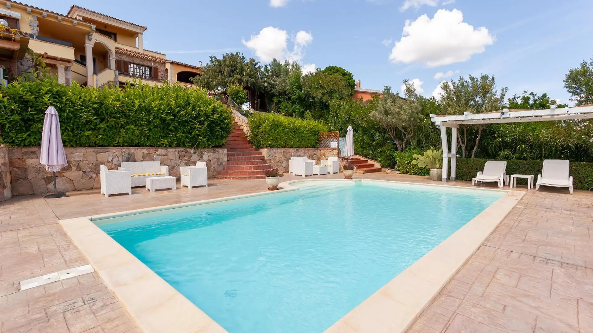 Domus Francy Guest house San Teodoro (Sardinia)