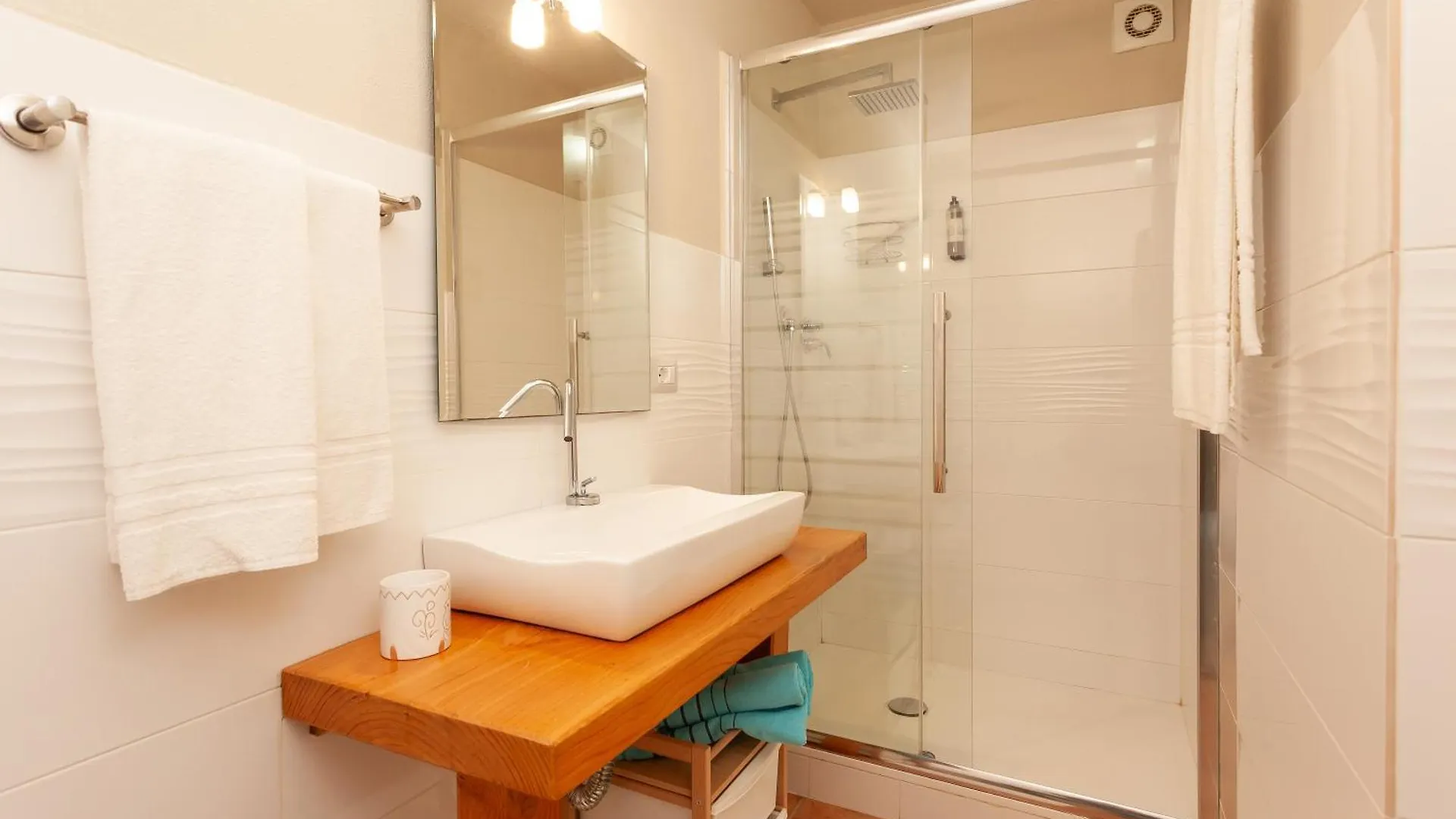 Domus Francy Guest house San Teodoro (Sardinia)